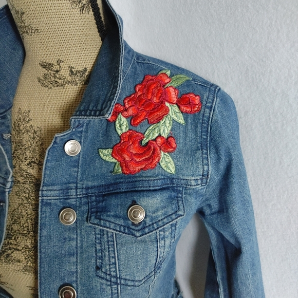 Charming Charlie Denim Jean Jacket with Rose Flowers - Picture 2 of 7